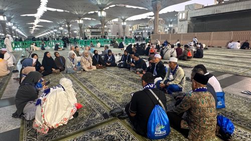 Biaya Umroh Akhir Ramadhan Berizin Resmi Landing Jeddah