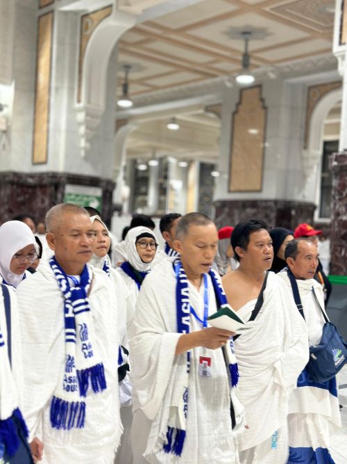 Travel Umroh Tengah Ramadhan Untuk Usia 10 Tahun Terpercaya