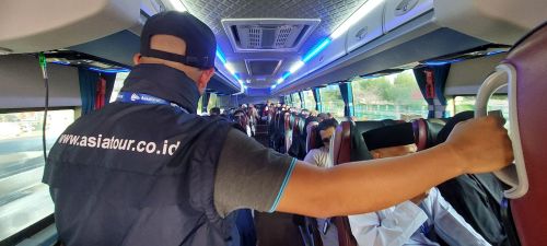 Travel Umroh Tengah Ramadhan Untuk Usia 10 Tahun Berizin Resmi