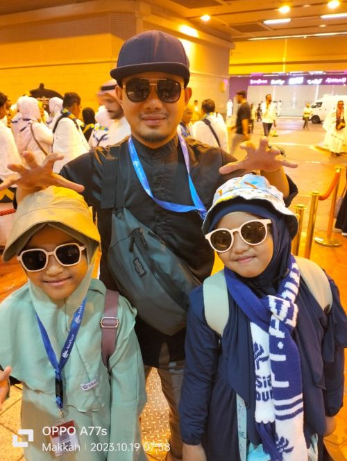 Travel Umroh Full Ramadhan Untuk 7 Orang Pasti Berangkat