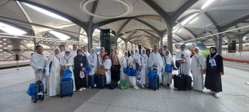 Travel Umroh Awal Ramadhan Untuk Usia 10 Tahun Terpercaya