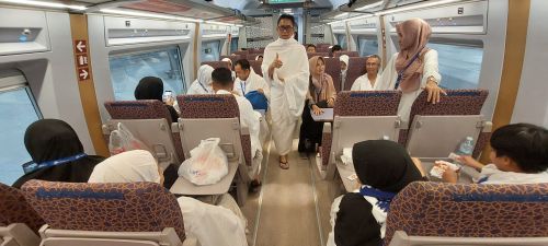 Travel Umroh Full Ramadhan Untuk 3 Orang Pasti Berangkat